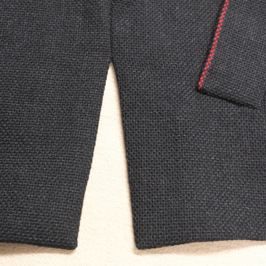 服飾技術の話 「「プリーツ」「ベンツ」「スリット」の、山あり谷あり」