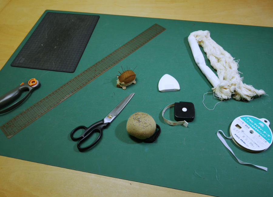 「つくる」を、つくる